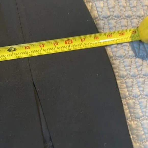 Trina Turk Black Skirt Size 8 - Picture 8 of 12